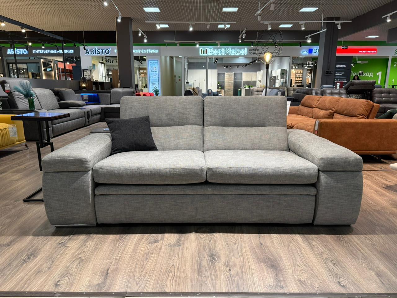 Прямой диван IQ 125 Идеал